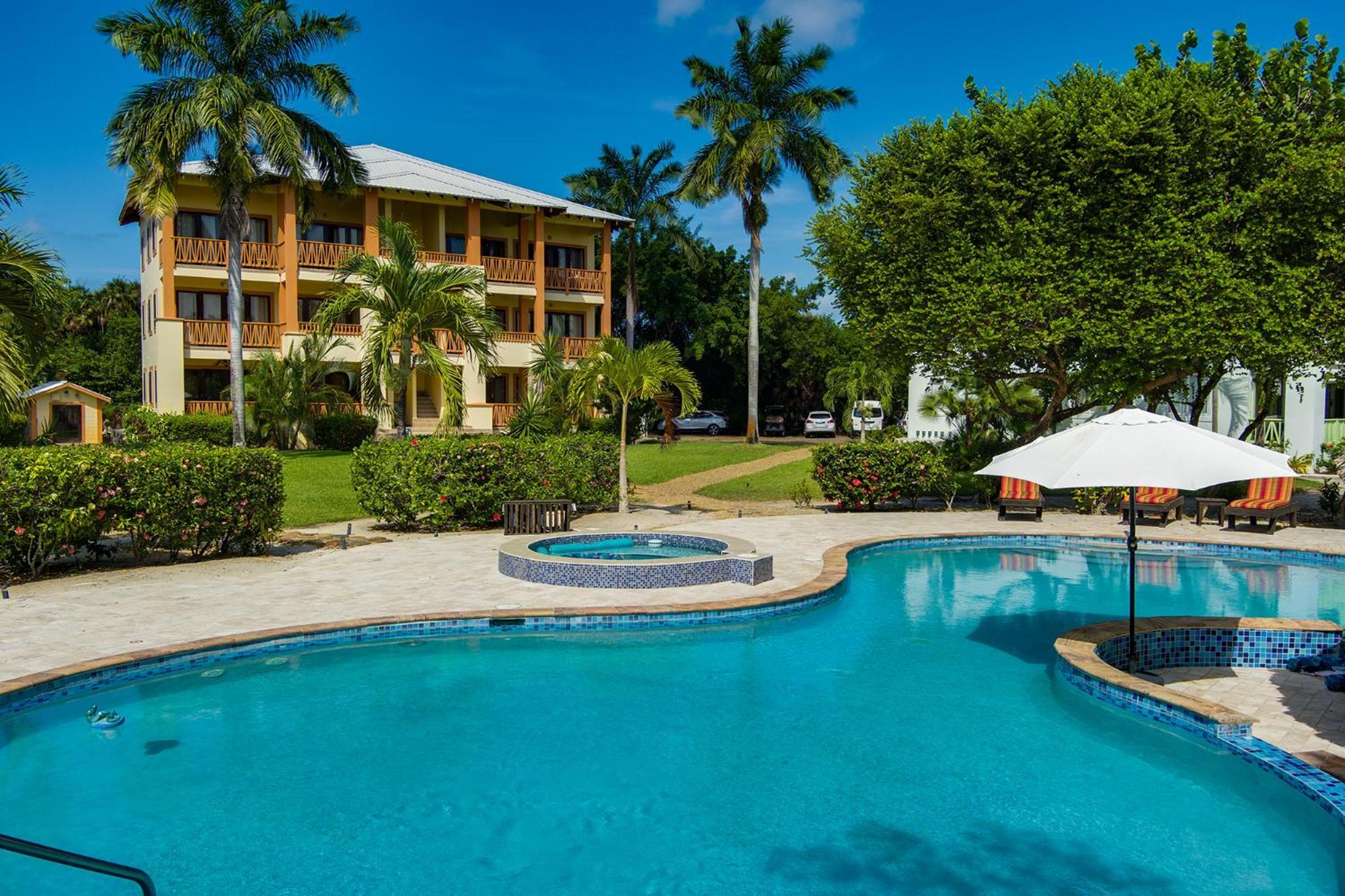 The Villas At Cocoplum Placencia Экстерьер фото
