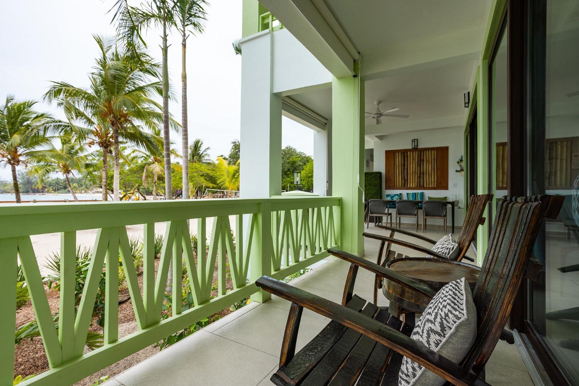 The Villas At Cocoplum Placencia Экстерьер фото